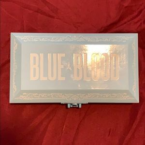 Gently used Jeffree star blue blood palette